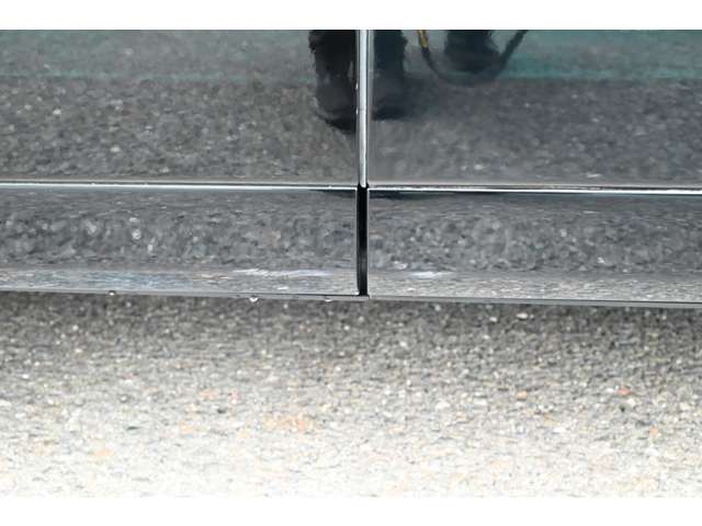 トヨタ アルファード　ハイブリッド ハイブリッド ２．５ エグゼクティブ ラウンジ Ｅ－ＦＯＵＲ ４ＷＤ R4年 (近畿) 99