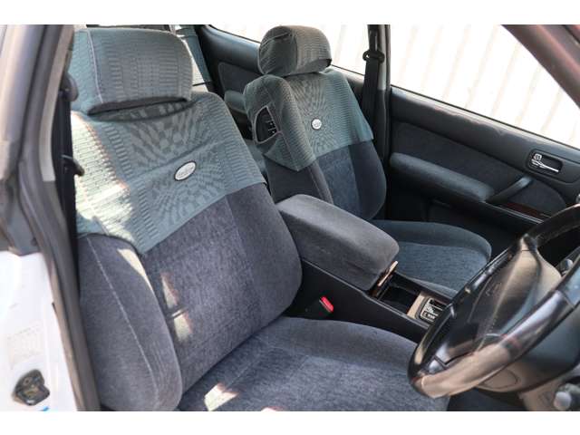 日産 グロリア ３．０ グランツーリスモ アルティマ H7年 (東海) 99