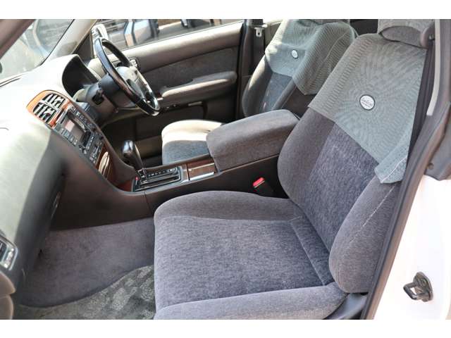 日産 グロリア ３．０ グランツーリスモ アルティマ H7年 (東海) 99