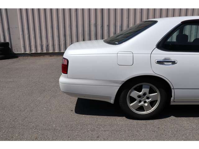 日産 グロリア ３．０ グランツーリスモ アルティマ H7年 (東海) 99