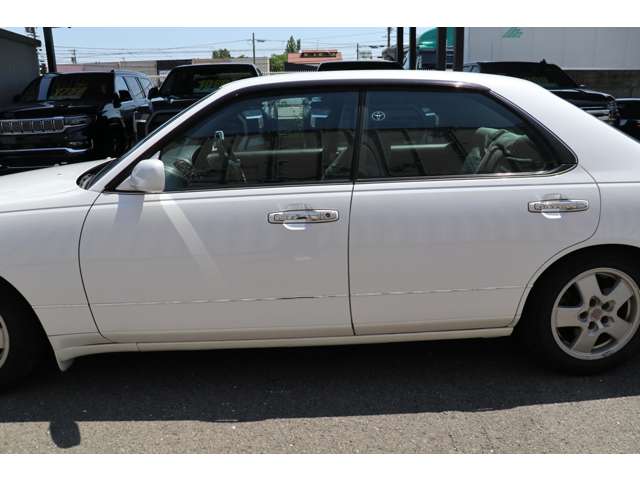 日産 グロリア ３．０ グランツーリスモ アルティマ H7年 (東海) 99