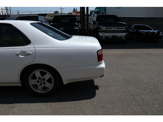 日産 グロリア ３．０ グランツーリスモ アルティマ H7年 (東海) 99