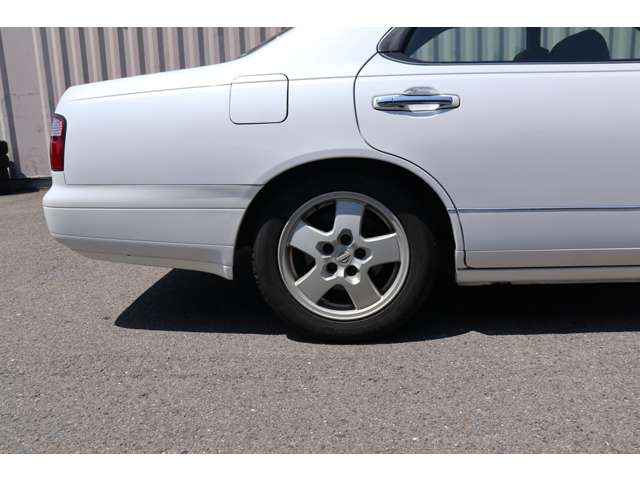 日産 グロリア ３．０ グランツーリスモ アルティマ H7年 (東海) 99