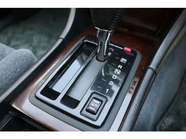 日産 グロリア ３．０ グランツーリスモ アルティマ H7年 (東海) 99