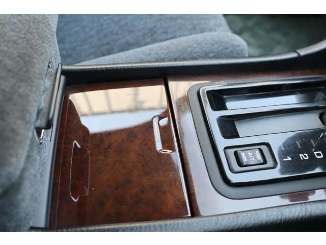 日産 グロリア ３．０ グランツーリスモ アルティマ H7年 (東海) 99