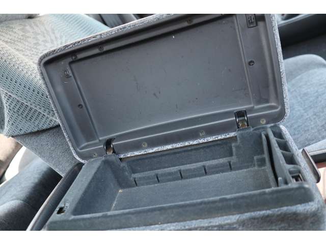 日産 グロリア ３．０ グランツーリスモ アルティマ H7年 (東海) 99