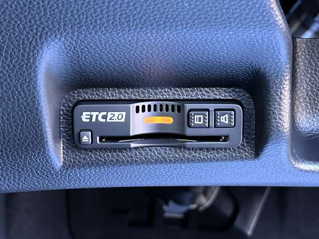 ホンダ ヴェゼル １．５ Ｅ：ＨＥＶ Ｚ R7年 (関東) 99