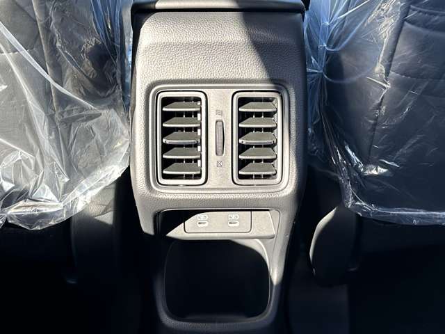 ホンダ ヴェゼル １．５ Ｅ：ＨＥＶ Ｚ R7年 (関東) 99