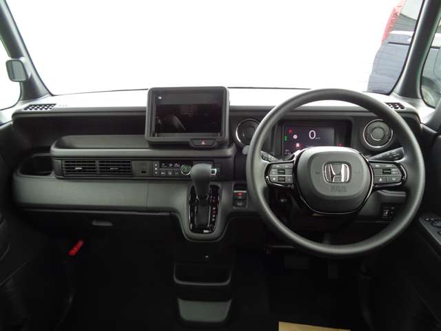 ホンダ Ｎ　ＢＯＸ カスタム ６６０ R7年 () 99