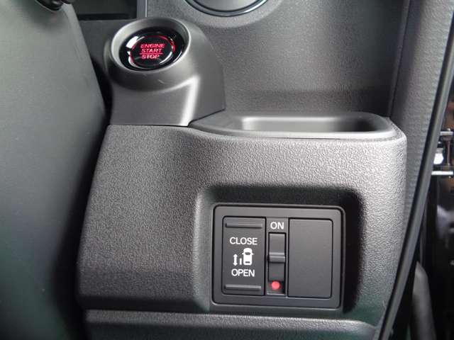 ホンダ Ｎ　ＢＯＸ カスタム ６６０ R7年 () 99