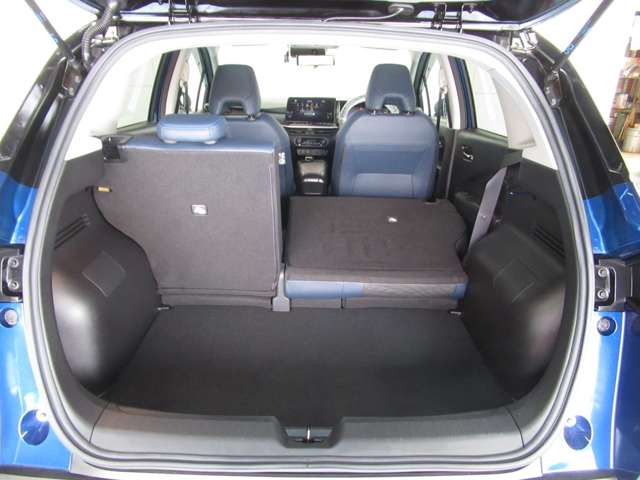 日産 ノート １．２ ＡＵＴＥＣＨ R4年 (九州・沖縄) 99