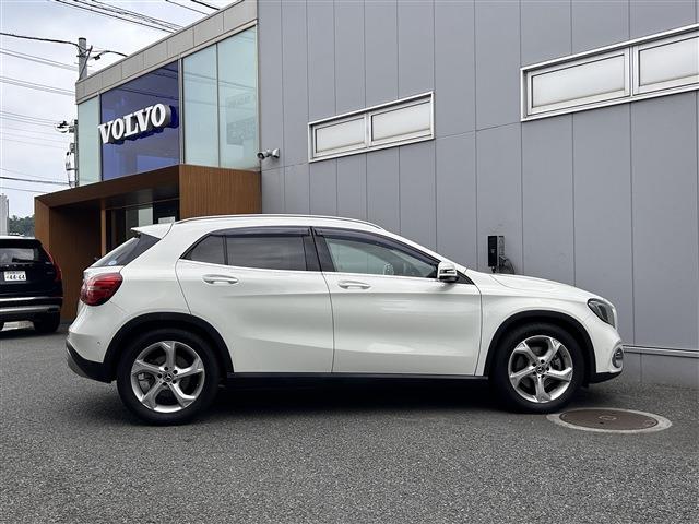 メルセデスベンツ ＧＬＡクラス ＧＬＡ２２０ ４マチック ４ＷＤ H29年 (東北) 99