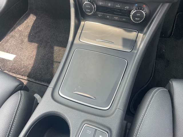 メルセデスベンツ ＧＬＡクラス ＧＬＡ２２０ ４マチック ４ＷＤ H29年 (東北) 99