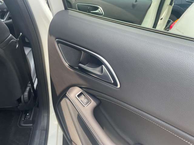 メルセデスベンツ ＧＬＡクラス ＧＬＡ２２０ ４マチック ４ＷＤ H29年 (東北) 99