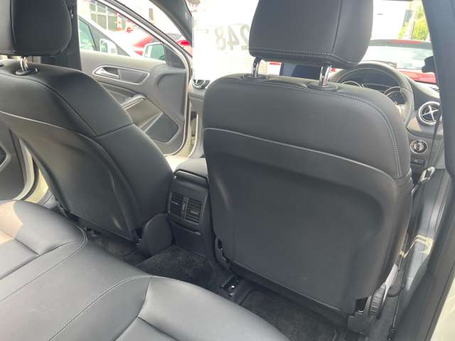 メルセデスベンツ ＧＬＡクラス ＧＬＡ２２０ ４マチック ４ＷＤ H29年 (東北) 99