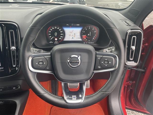 ボルボ ＸＣ４０ Ｔ４ ＡＷＤ Ｒデザイン ４ＷＤ H30年 (東北) 99