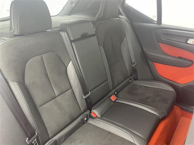 ボルボ ＸＣ４０ Ｔ４ ＡＷＤ Ｒデザイン ４ＷＤ H30年 (東北) 99