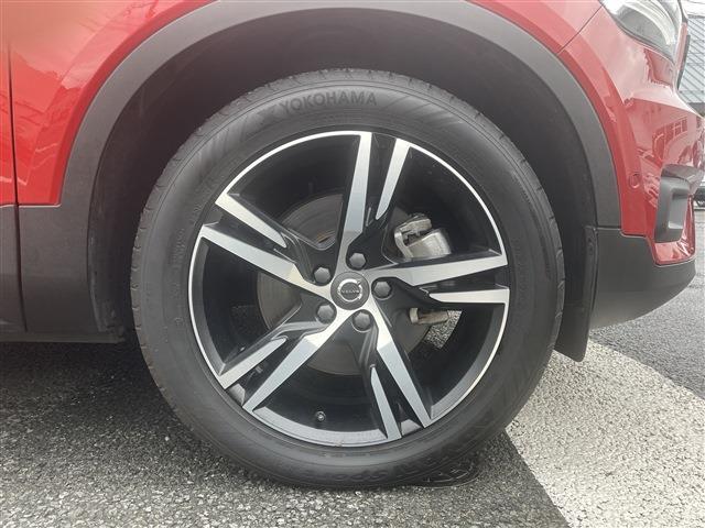 ボルボ ＸＣ４０ Ｔ４ ＡＷＤ Ｒデザイン ４ＷＤ H30年 (東北) 99