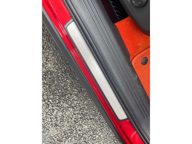 ボルボ ＸＣ４０ Ｔ４ ＡＷＤ Ｒデザイン ４ＷＤ H30年 (東北) 99