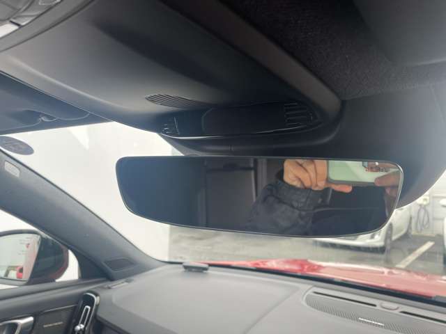 ボルボ ＸＣ４０ Ｔ４ ＡＷＤ Ｒデザイン ４ＷＤ H30年 (東北) 99