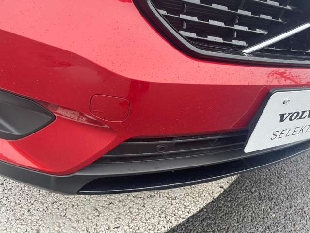 ボルボ ＸＣ４０ Ｔ４ ＡＷＤ Ｒデザイン ４ＷＤ H30年 (東北) 99