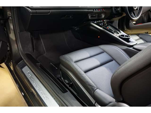 ポルシェ ９１１ カレラ４Ｓ ＰＤＫ R1年 (北海道) 99