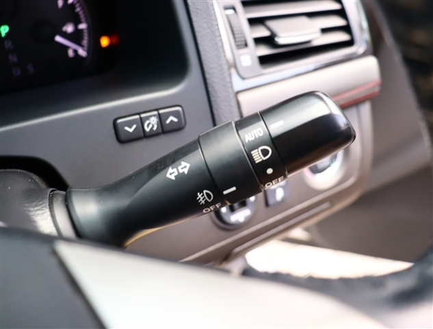 トヨタ クラウンアスリート ２．５ H23年 (関東) 99