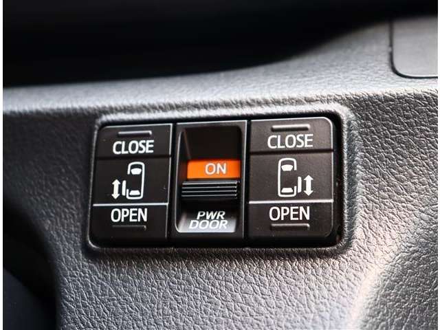 トヨタ シエンタ　ハイブリッド ハイブリッド １．５ Ｇ クエロ H30年 (関東) 99