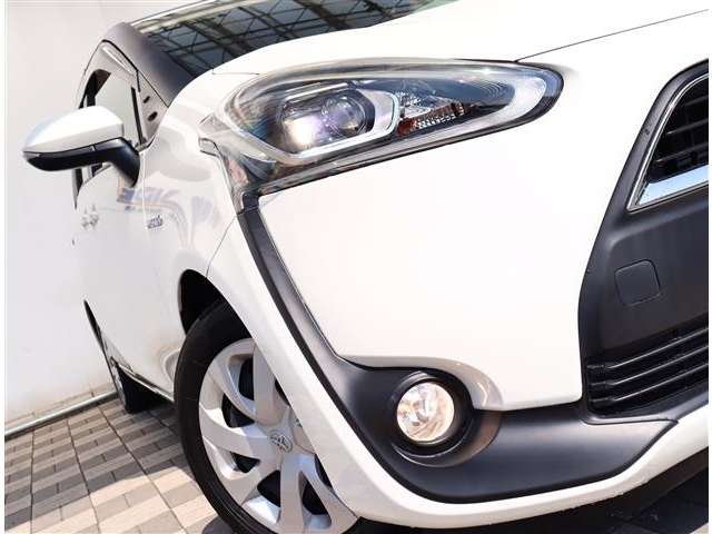 トヨタ シエンタ　ハイブリッド ハイブリッド １．５ Ｇ クエロ H30年 (関東) 99