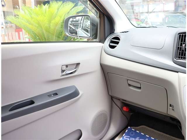 ダイハツ ミラ　イース ６６０ Ｘ H26年 (関東) 99