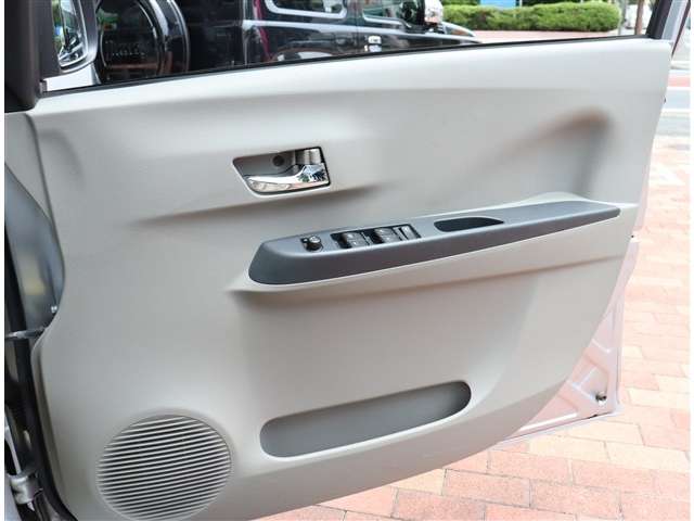 ダイハツ ミラ　イース ６６０ Ｘ H26年 (関東) 99