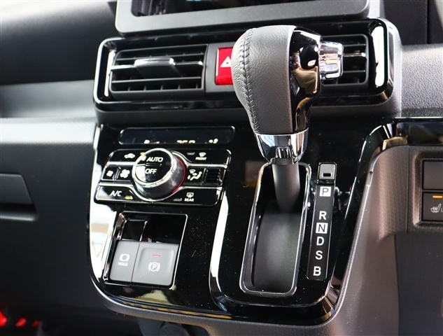 ダイハツ タント ６６０ カスタム ＲＳ R7年 (関東) 99