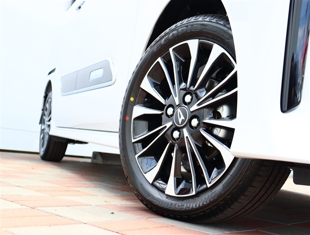 ダイハツ タント ６６０ カスタム ＲＳ R7年 (関東) 99