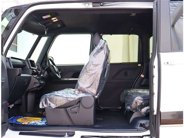 ダイハツ タント ６６０ カスタム ＲＳ R7年 (関東) 99