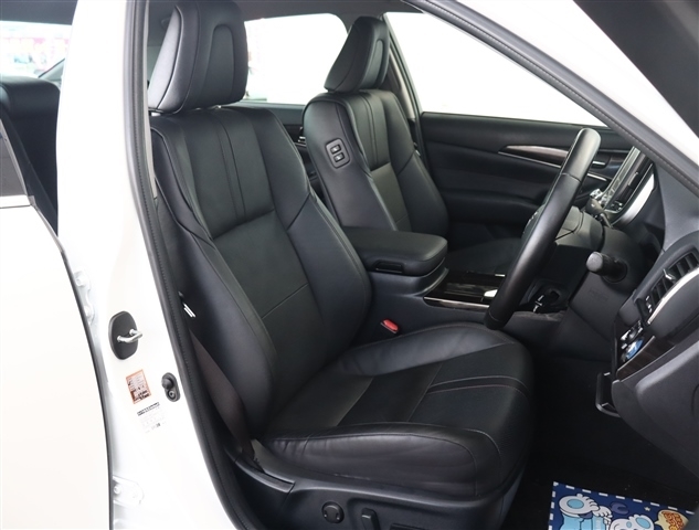 トヨタ クラウン　ハイブリッド ハイブリッド ２．５ Ｓ H29年 (関東) 99