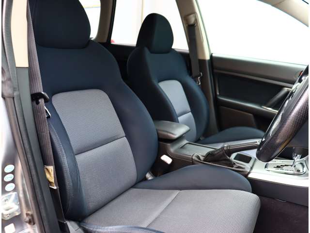 スバル レガシィツーリングワゴン ２．０ ＧＴ ４ＷＤ H17年 (関東) 99