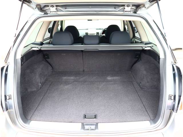 スバル レガシィツーリングワゴン ２．０ ＧＴ ４ＷＤ H17年 (関東) 99