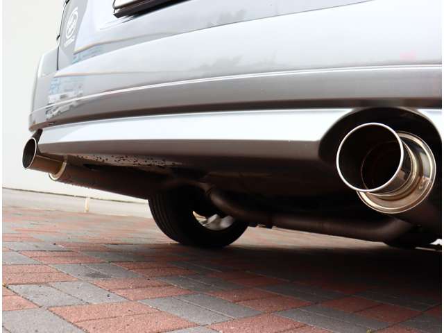 スバル レガシィツーリングワゴン ２．０ ＧＴ ４ＷＤ H17年 (関東) 99