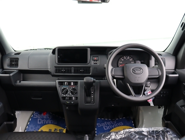 ダイハツ ハイゼットカーゴ ６６０ デラックス R7年 (関東) 99