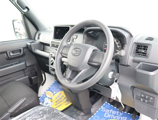 ダイハツ ハイゼットカーゴ ６６０ デラックス R7年 (関東) 99