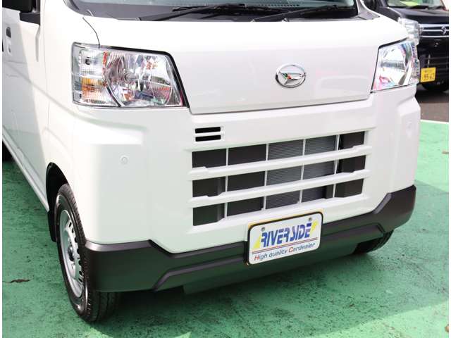 ダイハツ ハイゼットカーゴ ６６０ デラックス R7年 (関東) 99