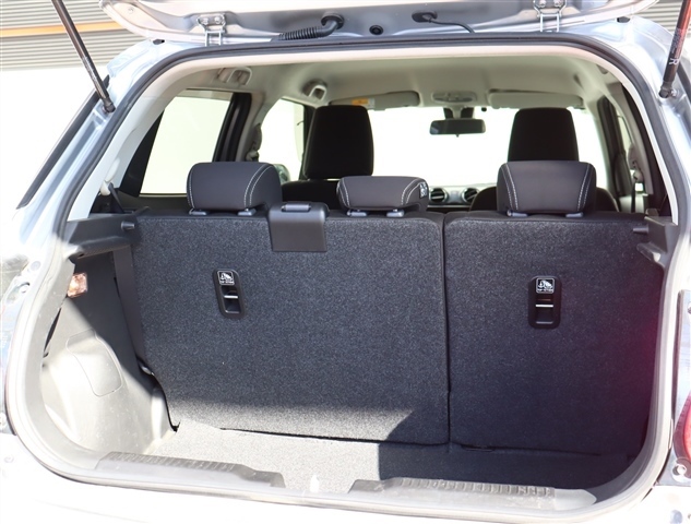 スズキ スイフト １．２ ハイブリッド ＲＳ R1年 (関東) 99