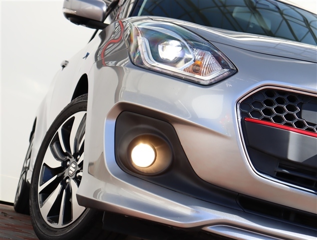 スズキ スイフト １．２ ハイブリッド ＲＳ R1年 (関東) 99