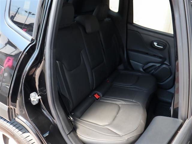 ジープ レネゲード リミテッド R2年 (関東) 99