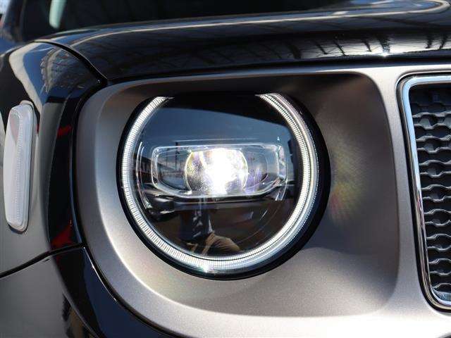 ジープ レネゲード リミテッド R2年 (関東) 99