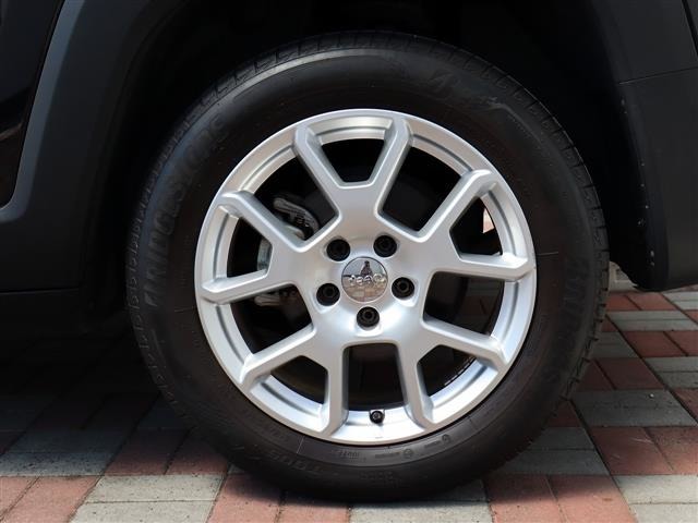 ジープ レネゲード リミテッド R2年 (関東) 99