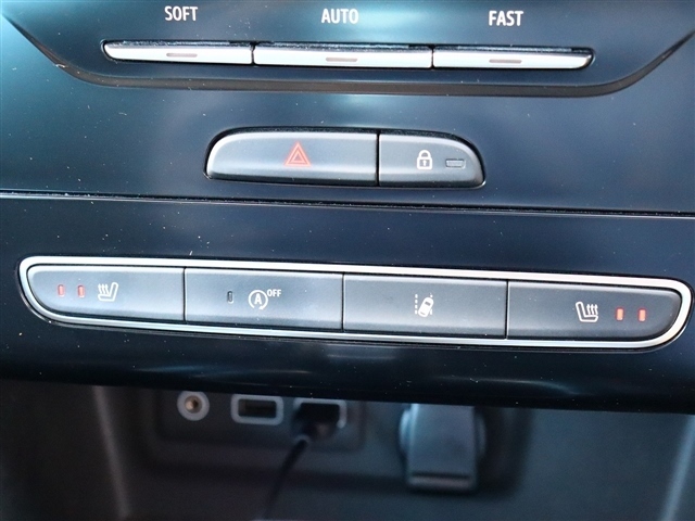 ルノー メガーヌスポーツツアラー インテンス R4年 (関東) 99