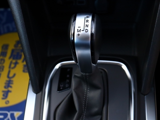 ルノー メガーヌスポーツツアラー インテンス R4年 (関東) 99