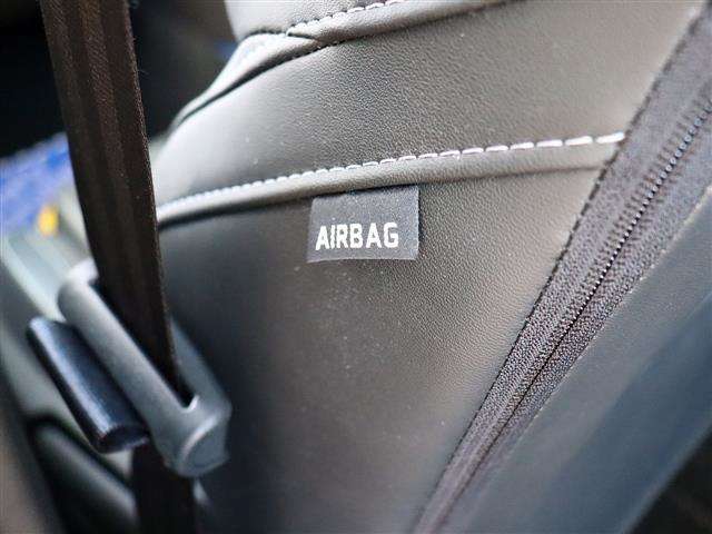 ルノー メガーヌスポーツツアラー インテンス R4年 (関東) 99