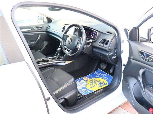 ルノー メガーヌスポーツツアラー インテンス R4年 (関東) 99